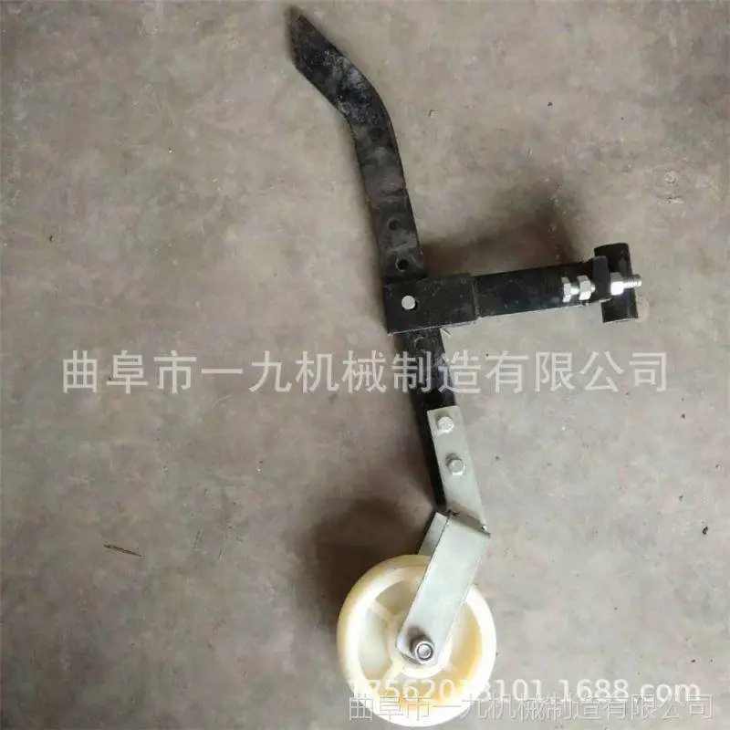 多功能微耕机