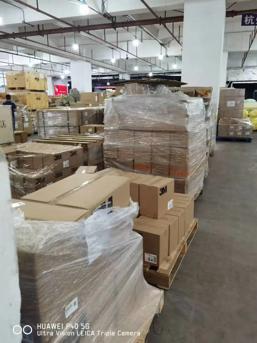 东莞货运物流到枣庄市 托运大件货物运输 时效快捷