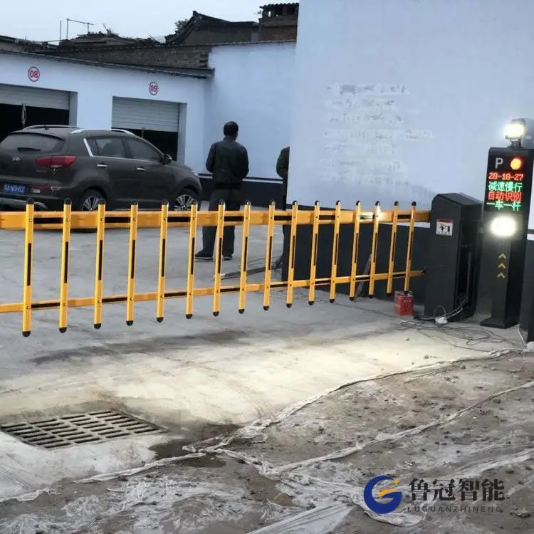 黄龙县物业专用遥控道闸自动升降杆车牌识别刷卡门禁智能高效安全