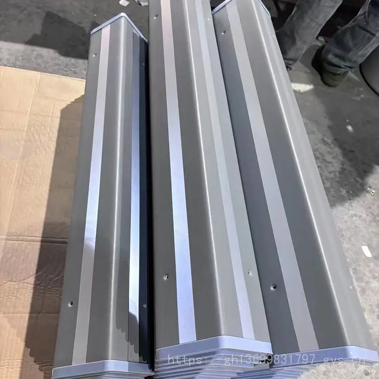 厂家现货供应汕尾橡胶弧形防撞护角,汕尾1米长橡胶直角护墙角
