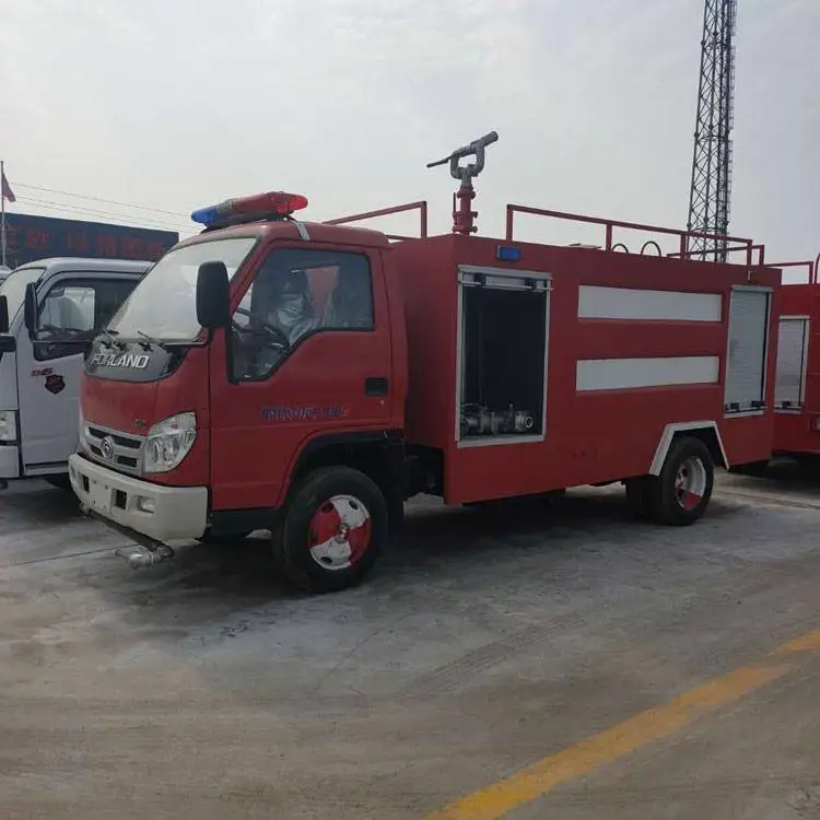 北京消防车制造商出售 二手5方消防车 库存12方消防车 免费送车