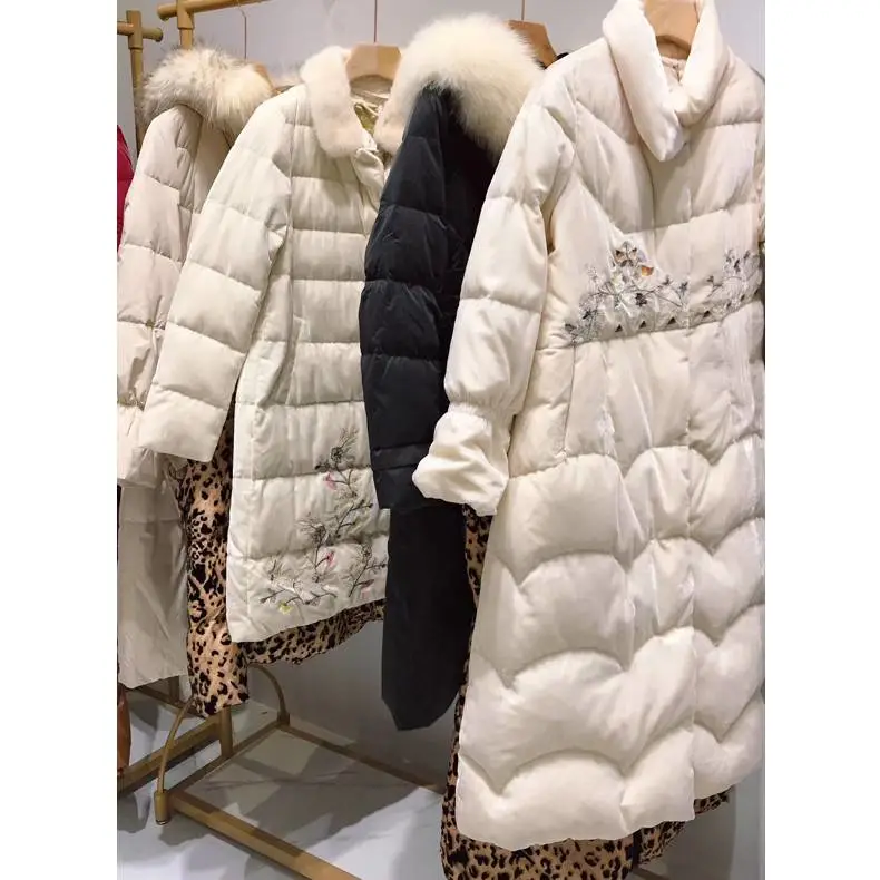 七色麻品牌折扣大衣中***直播休闲贵州铜仁低价服装批发货源包邮尾货