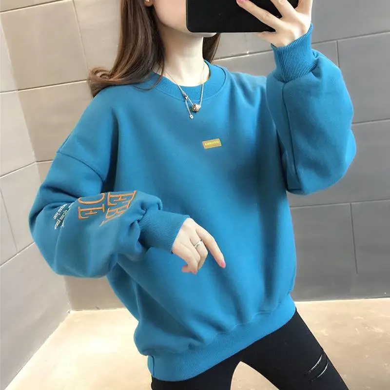 摆地摊卖衣服怎么吸引人加绒印花宽松外套女潮超火新款秋季圆领卫衣10元衣服批发货源