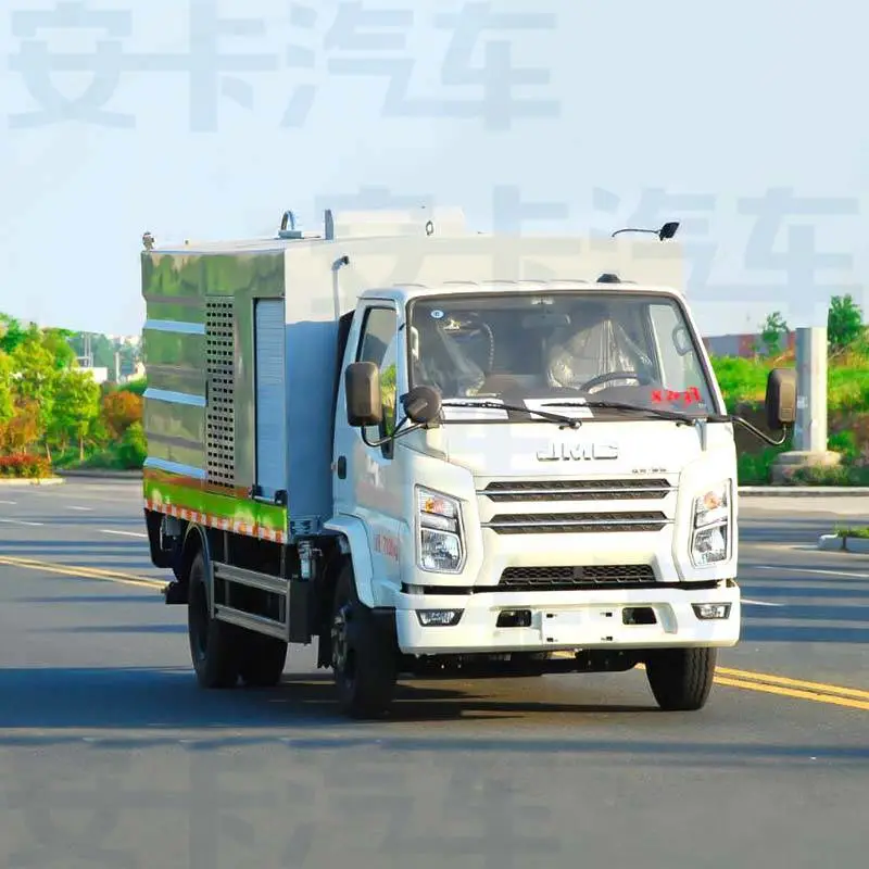 12方护栏板清洗车 可用于桥梁防护栏、公路隧道墙面清洗