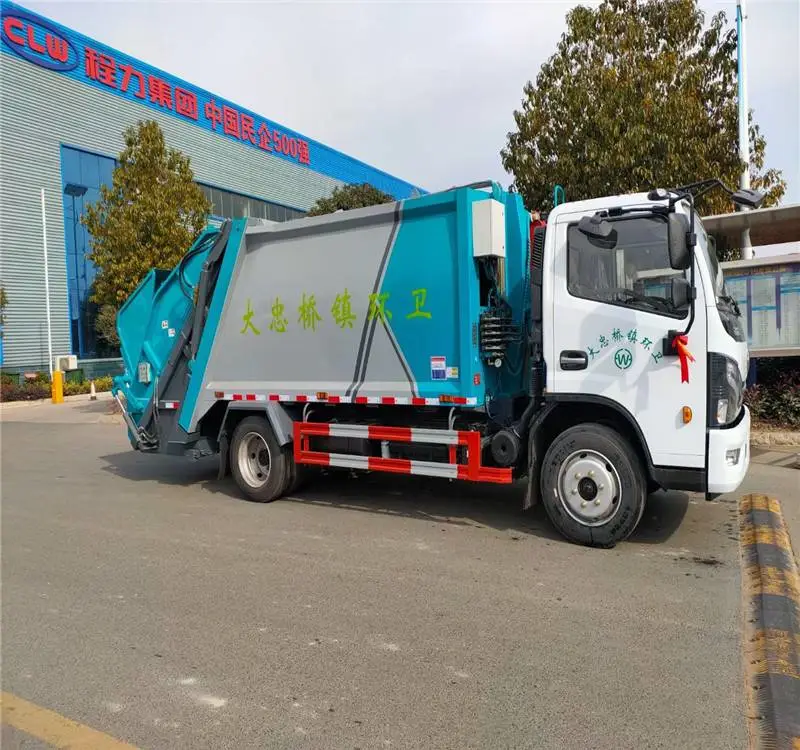 蓝牌垃圾清运车