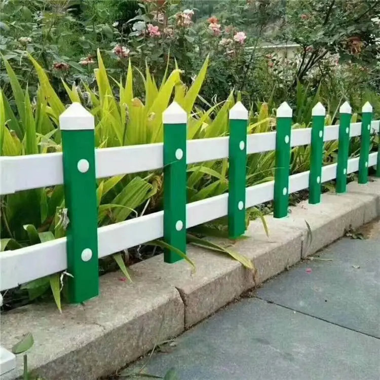 绿化草坪护栏图片 草坪护栏现货 锌钢草坪护栏生产厂家 现货供应