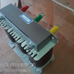 0.75kw变频器标配上海昌日科技有限公司生产的输入电抗器 型号 JXL-5A/2%