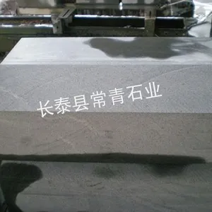 供应各种规格长泰G654花岗岩芝麻黑磨光面路沿石车止石