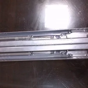 ���ھ����߶�ʮ�����ǵ�����뻬��