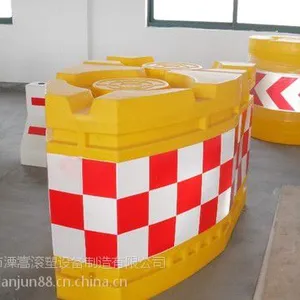 交通设施滚塑水马防撞桶厂家批发直销 上海交通水马厂家批发价格