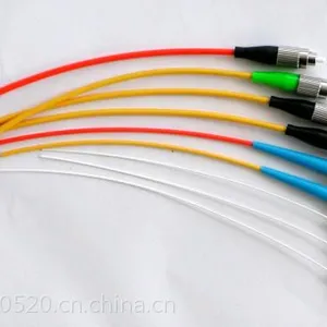 供应光纤跳线,单心单模光纤跳线,多模光纤跳线