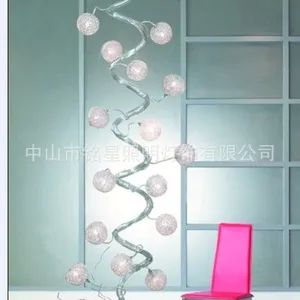 供应中山生产楼梯灯工厂批发现代铝线创意吊灯服装店吊灯酒店中空吊灯