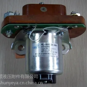 供应山推高质量推土机***配件 TY220推土机***蓄电池继电器