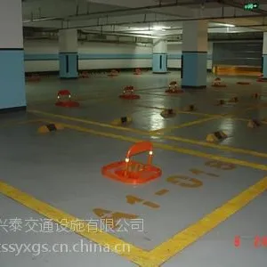 供应顺义杨镇专业划车位线公司公司划线款式停车场划线价格88682620