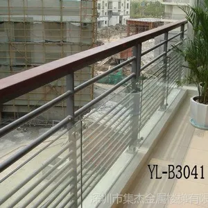厂家供应深圳/东莞/佛山铁艺阳台玻璃护栏--深圳栏杆