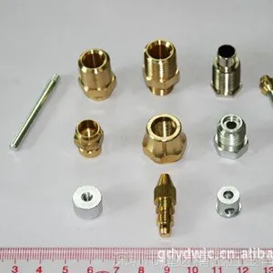 供应皇冠螺丝厂家大量批发圆头不锈钢十字圆头螺钉不锈钢皇冠螺钉