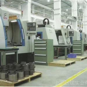 供应信高厂价直销带挂板工具柜可订制