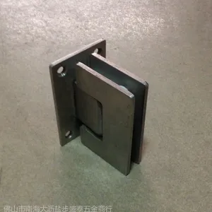 供应不锈钢方形90度 双浴室夹
