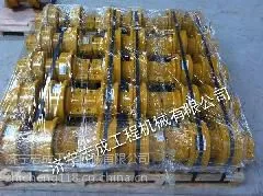 供应山推推土机双边支重轮