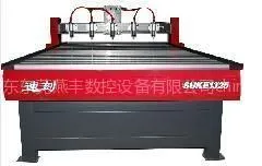 供应广东东莞多头工艺礼品雕刻机:13424762085