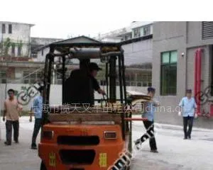 供应上海嘉定区合力叉车出租-平板车运输-江桥50吨汽车吊出租