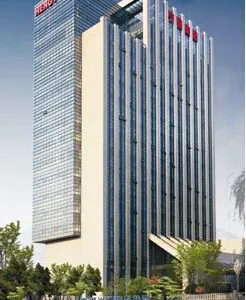 江苏南方雄狮建设工程有限公司幕墙施工 幕墙公司排名