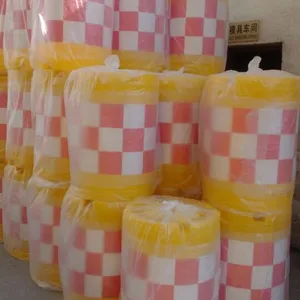 供应滚塑水马,三孔水马,两孔水马,圆形防撞桶,大号防撞桶