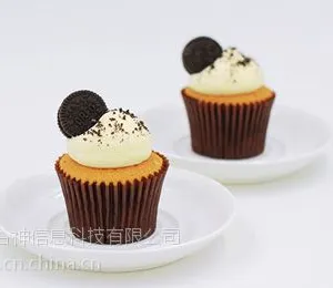 Tsilili 杯子蛋糕与火车票一样让你有回家的感觉