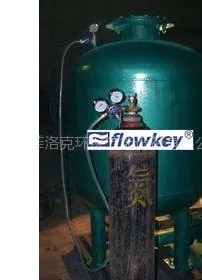 供应囊式稳压罐