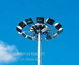 供应岳阳可升降高杆灯 平江中杆灯 平江太阳能LED路灯