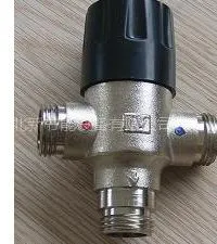 生产厂家供应太阳能恒温混水阀