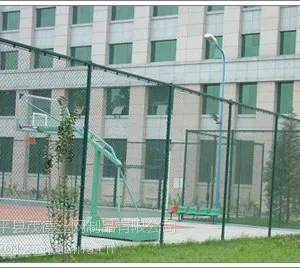 供应北京体育场防护网生产安装电话15127880272