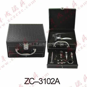 款式新颖的双层皮质红酒工具盒,抽屉式红酒酒具礼盒
