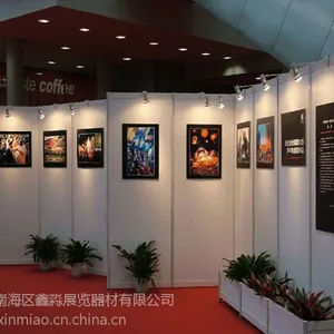 云南大学铝合金八棱柱标准展板/摄影作品展示屏/组合式展板/安装方便