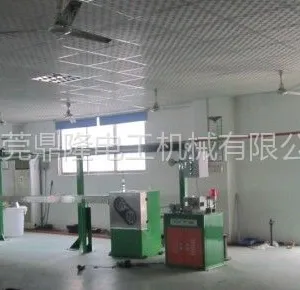 供应Φ30 30 串联三层绝缘线挤出机生产设备
