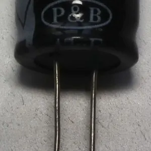 供应400v3.3uF 高频低阻铝电解电容器