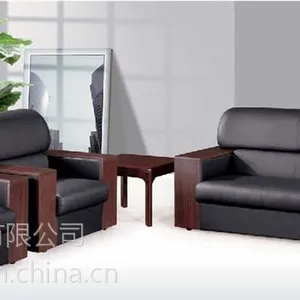 重庆厂家出售,办公沙发,单人位沙发,三人沙发,***沙发组合,人造皮沙发。