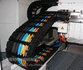 玻璃机械用电缆:拖链电缆、高柔性电缆、柔性电缆,切割机用电缆 易初电缆