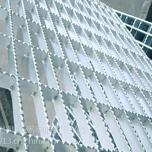 石家庄市齿形钢格板安平县顺博丝网制造有限公司