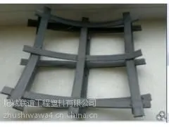 潍坊钢塑土工格栅厂家价格13210695676