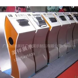供应广东汽车用品展示柜,广东汽车配件展示柜,美祥展示制品有限公司