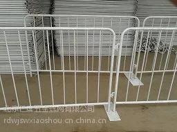 供应厂家直销铁马 临时护栏 隔离栅