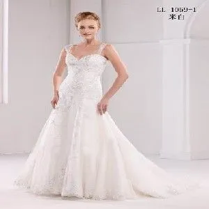 供应新丝璐工厂直销 婚纱定制 ***婚纱预售