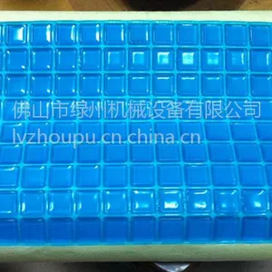 佛山绿州机械***高效节能聚氨酯PU枕头高压发泡机自动生产线