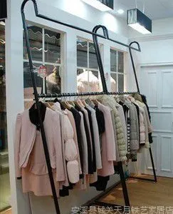 ���շ�װ�� ��ط�װչʾ�� ��װ����� ˫���װ�� ��װ����¼�
