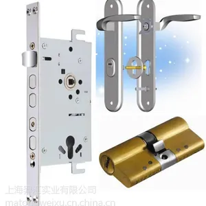 上海虹口区防盗门拉手维修更换 防盗门猫眼安装