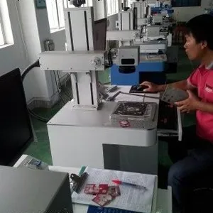 供应***光纤激光镭雕机30000***光纤激光打标机