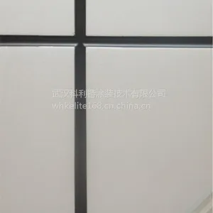 ��Ӧʮ�ߵ����ڷ�̼�ᣬ�ֽṹ��̼����
