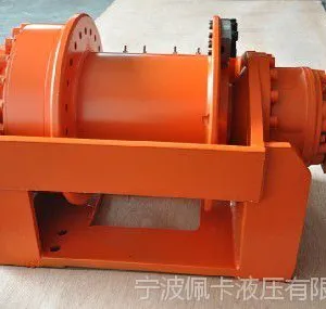 液压提升机构