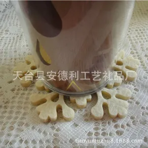 ��̨�����¿�ʥ����װ��Ʒ  ѩ��Ƭ ʥ����ѩ��С�Ҽ� ʥ��ѩ��